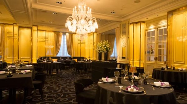 Joël Robuchon Restaurant 東京侯布雄 代訂位